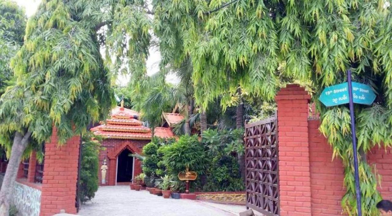 Golden Mandalay Hotel Экстерьер фото